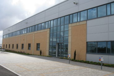 blast-curtain-wall-by-pensher-skytech-asset-protection-2